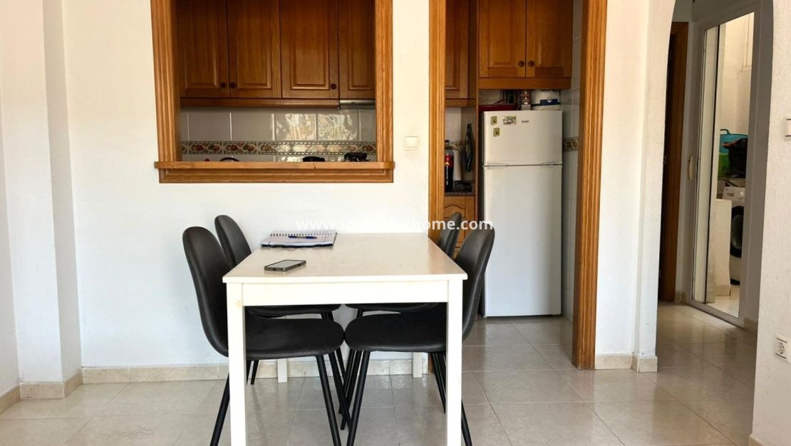 Verkoop - Bungalow - Torrevieja - Estacion De Autobuses
