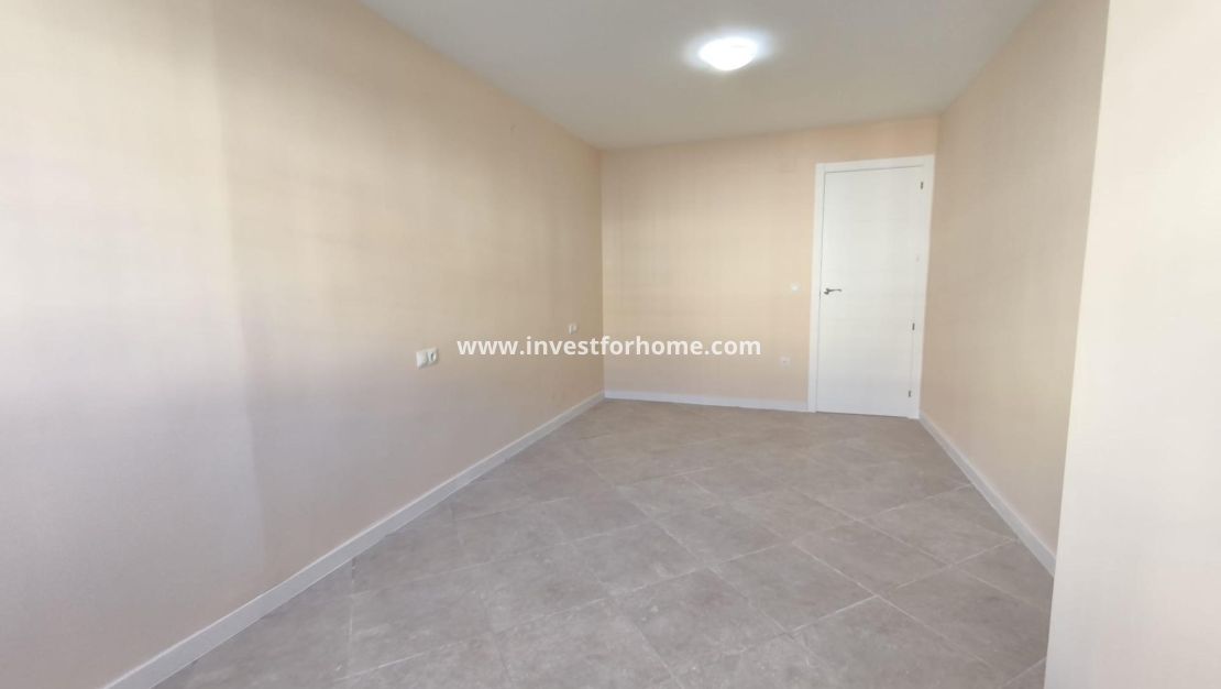 Verkoop - Bungalow - Torrevieja - La Siesta - El Salado - Torreta