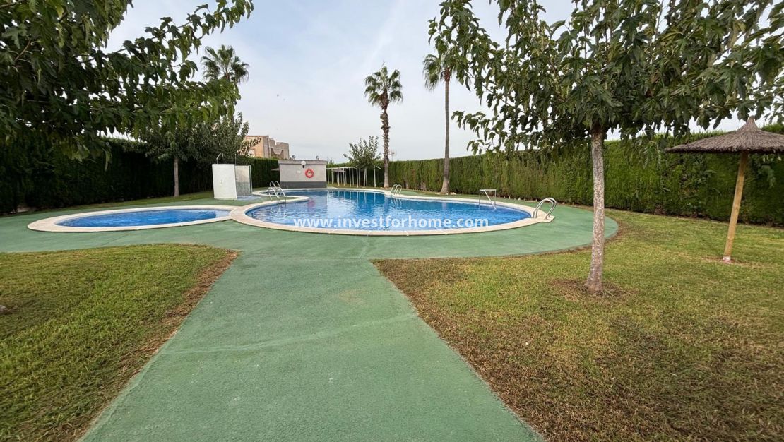 Verkoop - Bungalow - Torrevieja - La Siesta - El Salado - Torreta