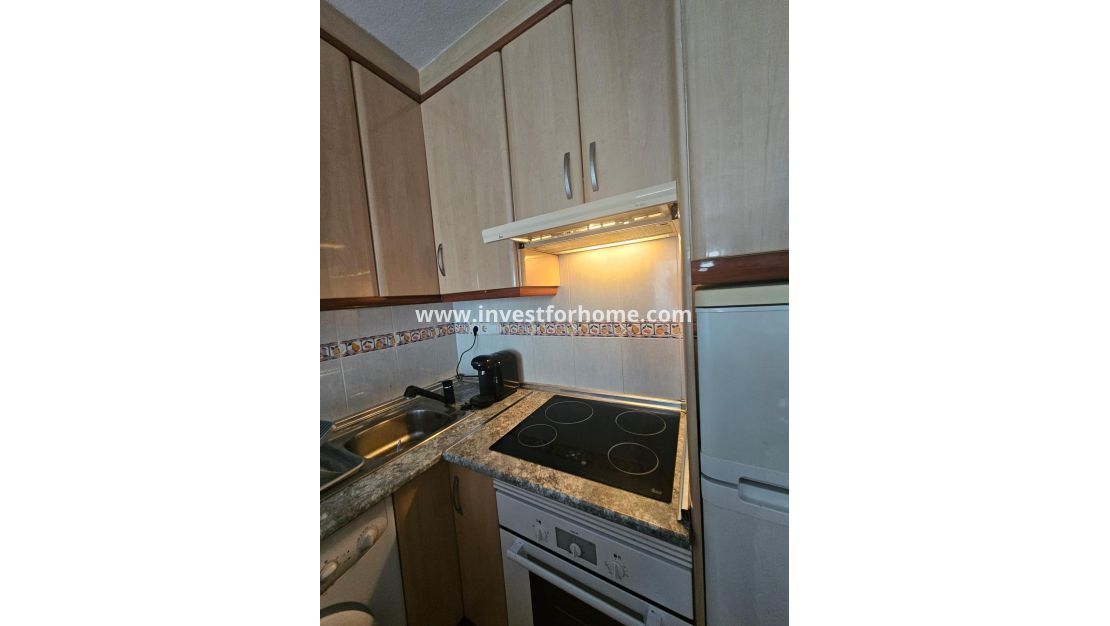 Verkoop - Bungalow - Torrevieja - Los Balcones