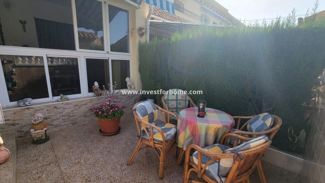 Verkoop - Bungalow - Torrevieja - Nueva Torrevieja - Aguas Nuevas