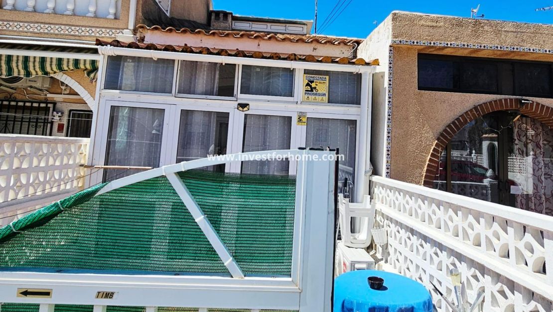 Verkoop - Bungalow - Torrevieja - Nueva Torrevieja - Aguas Nuevas