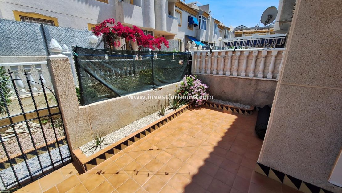 Verkoop - Bungalow - Torrevieja - Nueva Torrevieja - Aguas Nuevas