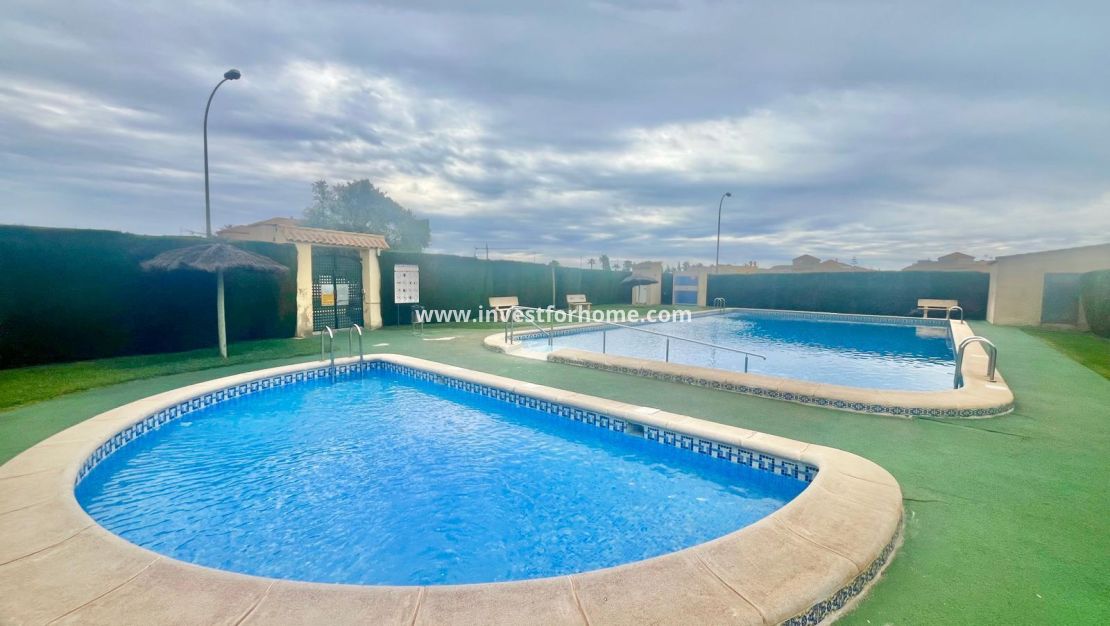 Verkoop - Bungalow - Torrevieja - Paraje Natural