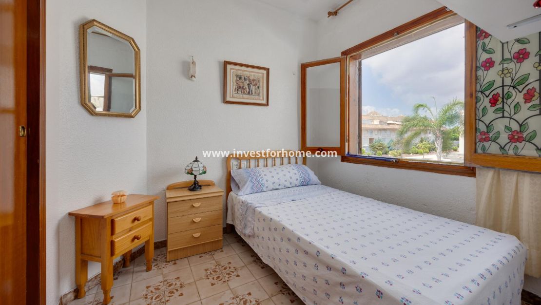 Verkoop - Bungalow - Torrevieja - Playa del Acequión