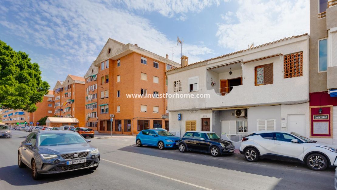 Verkoop - Bungalow - Torrevieja - Playa del Acequión