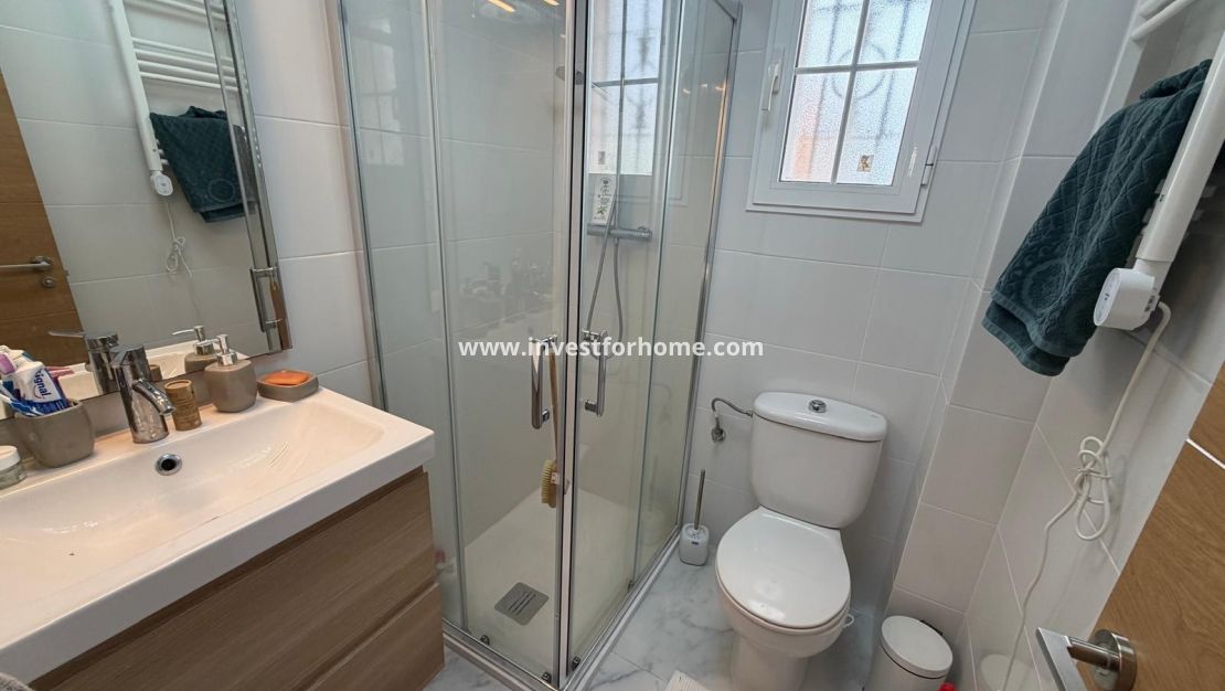 Verkoop - Bungalow - Torrevieja - Zona Los Frutales