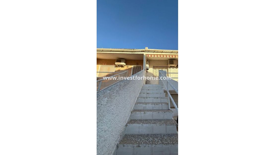 Verkoop - Casa - Torrevieja - Los Balcones