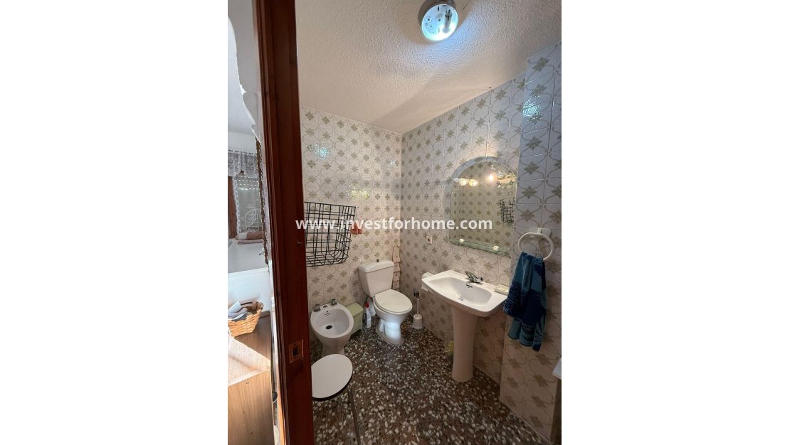 Verkoop - Casa - Torrevieja - Los Balcones