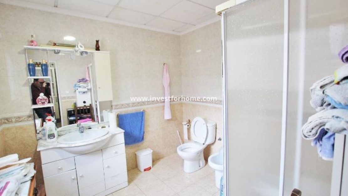 Verkoop - Huis - Guardamar del Segura - Centro