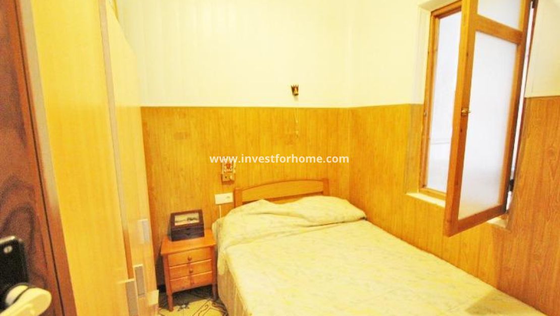 Verkoop - Huis - Guardamar del Segura - Centro