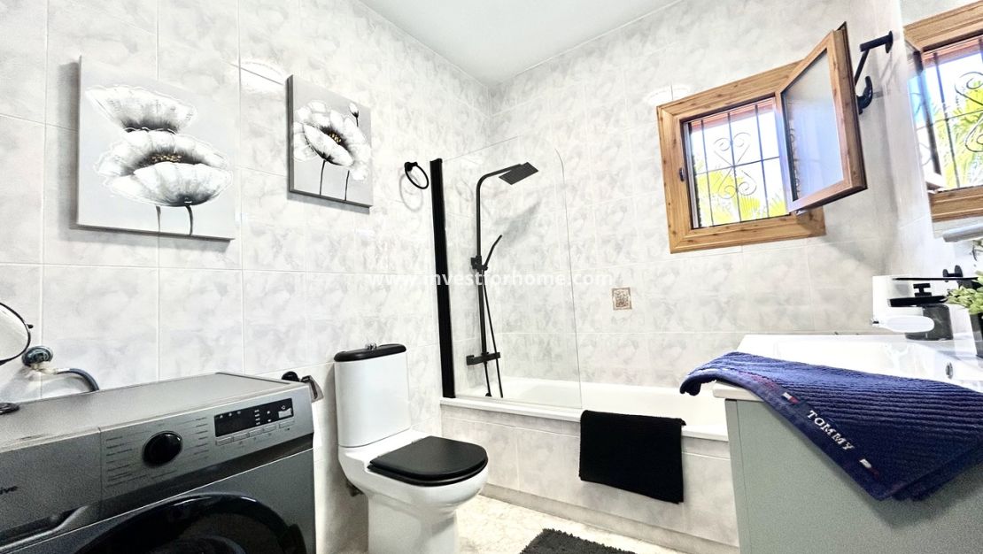 Verkoop - Huis - Orihuela Costa - Costa Blanca