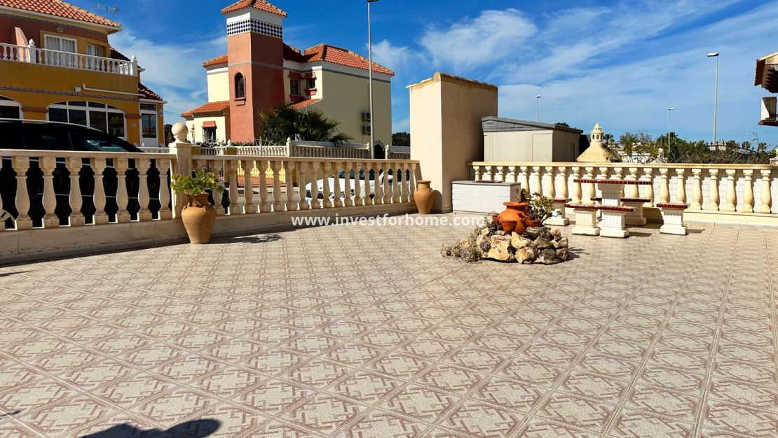 Verkoop - Huis - Orihuela Costa - Costa Blanca