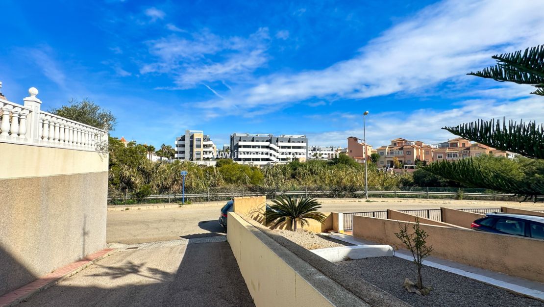 Verkoop - Huis - Orihuela Costa - Inland
