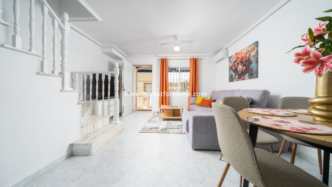 Verkoop - Huis - Orihuela Costa - Los Almendros - La Florida