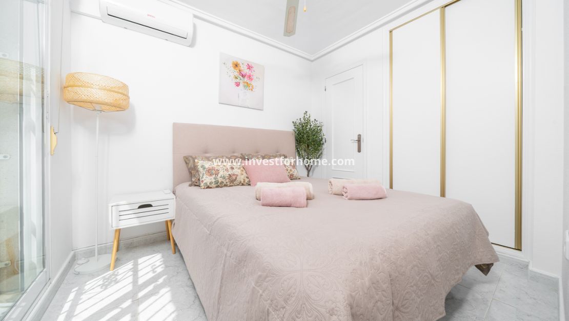 Verkoop - Huis - Orihuela Costa - Los Almendros - La Florida