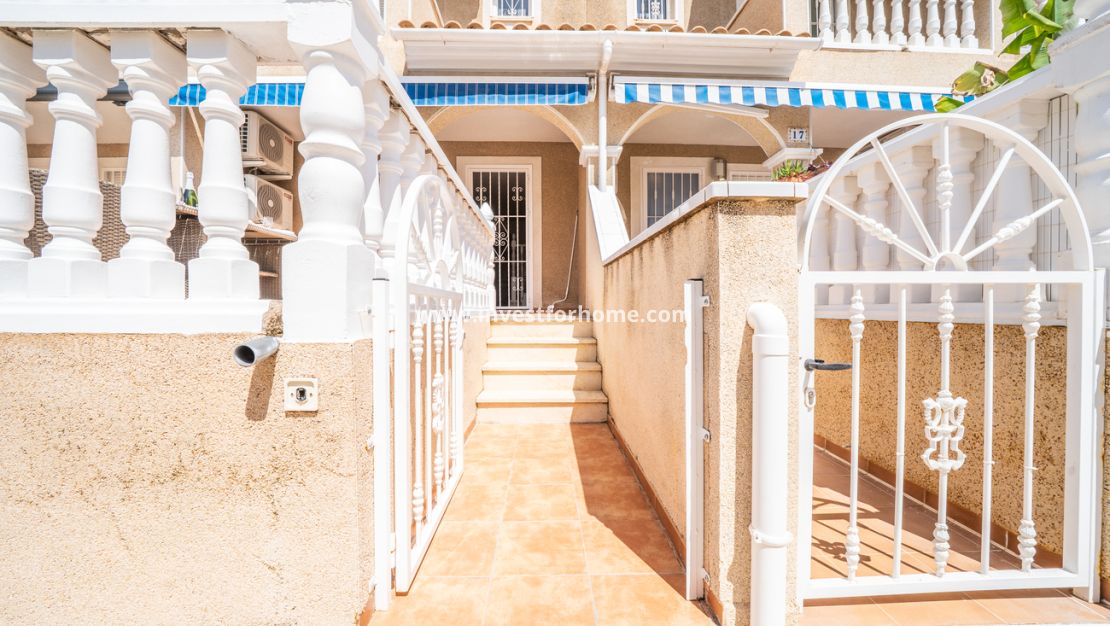 Verkoop - Huis - Orihuela Costa - Los Almendros - La Florida