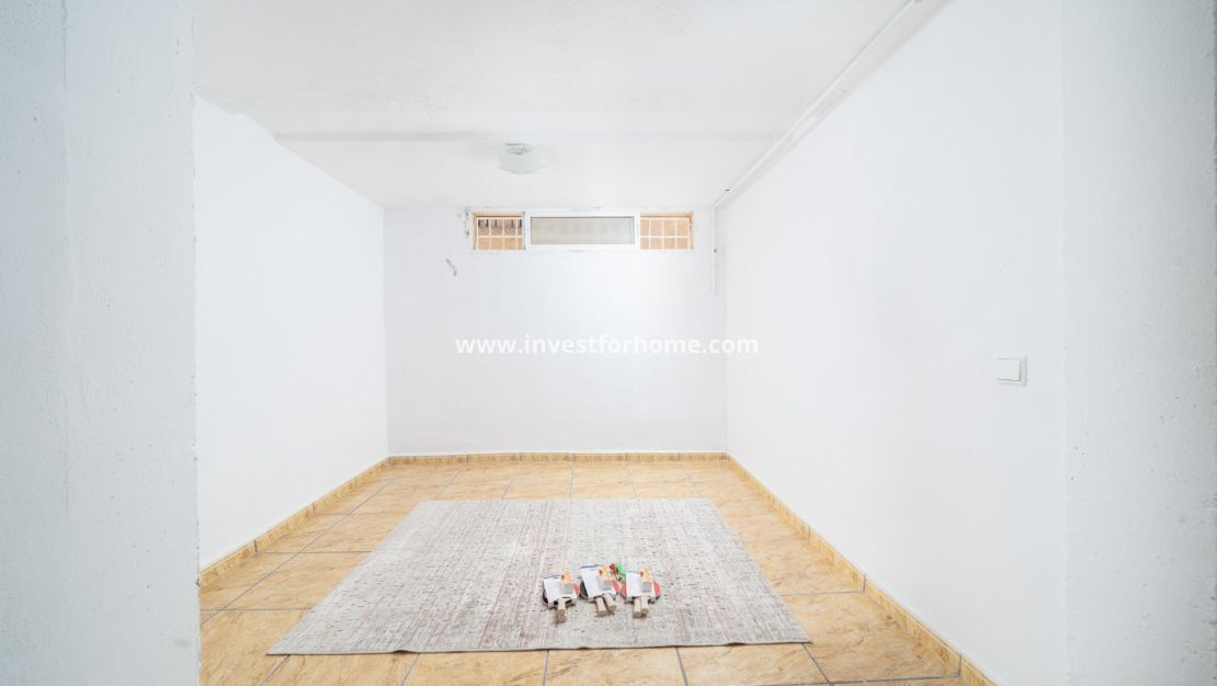 Verkoop - Huis - Orihuela Costa - Los Almendros-la Florida