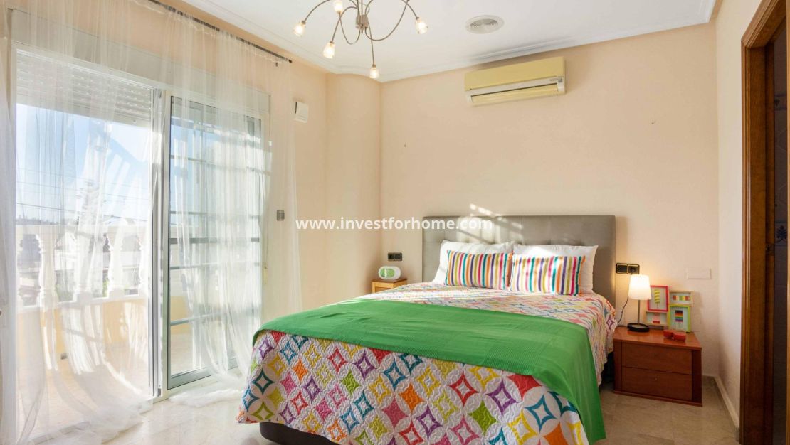 Verkoop - Huis - Orihuela Costa - Los Almendros-la Florida