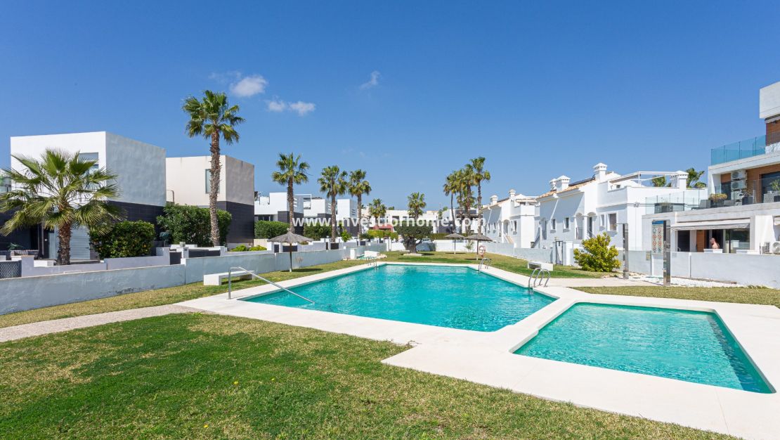 Verkoop - Huis - Orihuela Costa - Villamartín