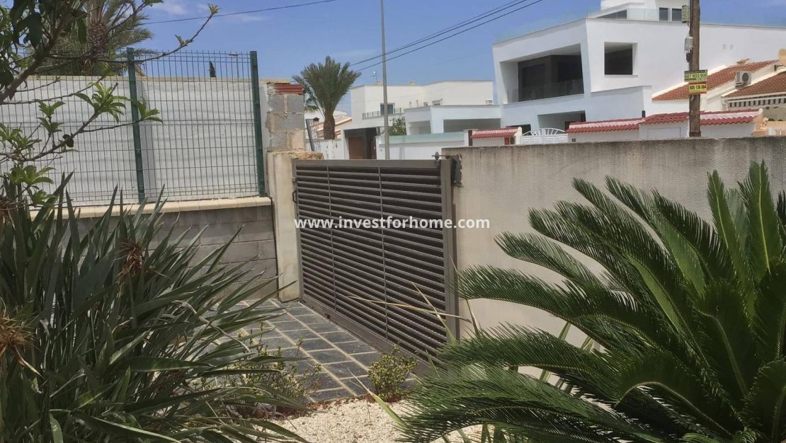 Verkoop - Huis - Pilar de la Horadada - Mil Palmeras