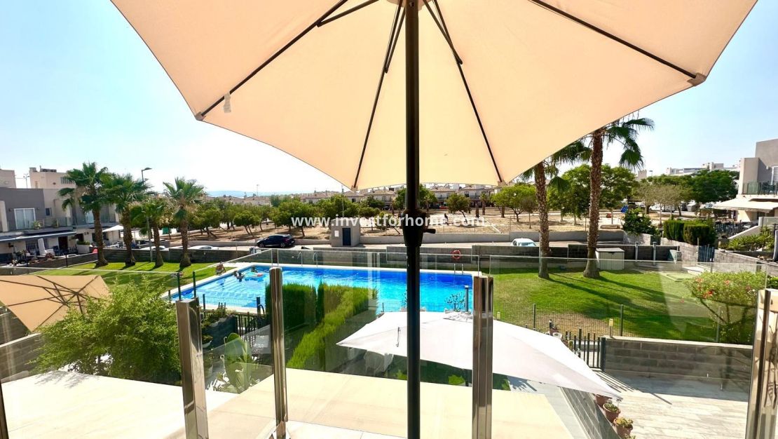 Verkoop - Huis - Torrevieja - aguas nuevas