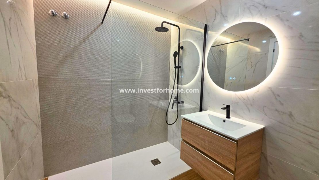 Verkoop - Huis - Torrevieja - aguas nuevas