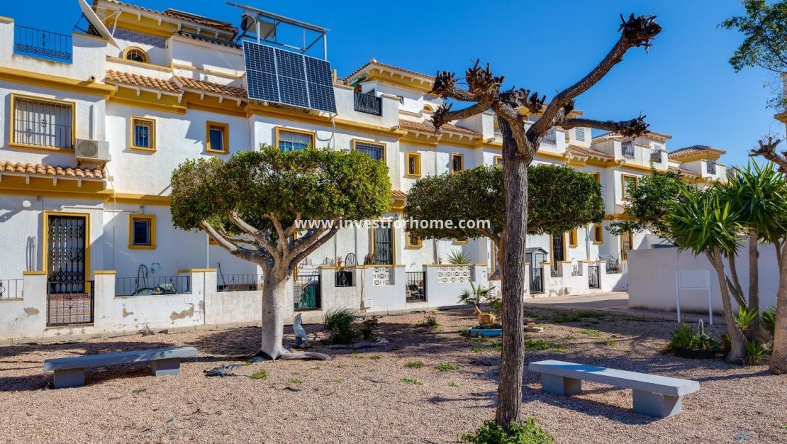 Verkoop - Huis - Torrevieja - aguas nuevas