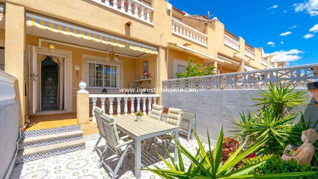 Verkoop - Huis - Torrevieja - aguas nuevas