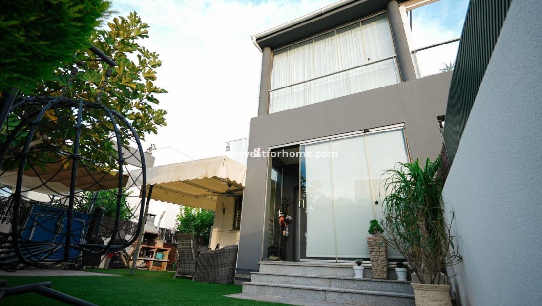 Verkoop - Huis - Torrevieja - aguas nuevas