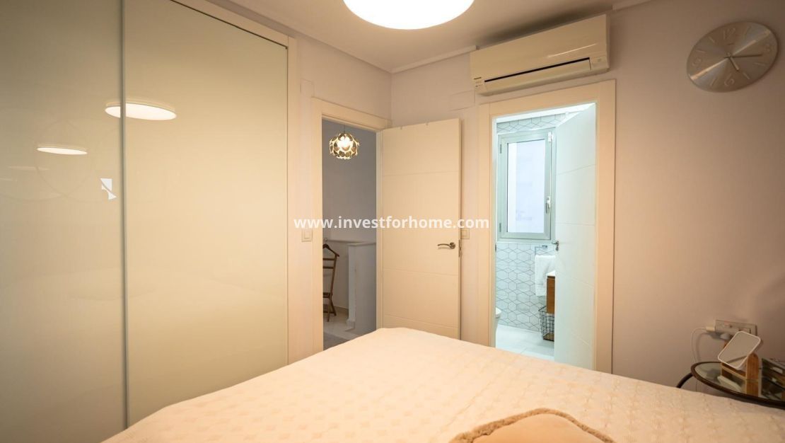 Verkoop - Huis - Torrevieja - aguas nuevas
