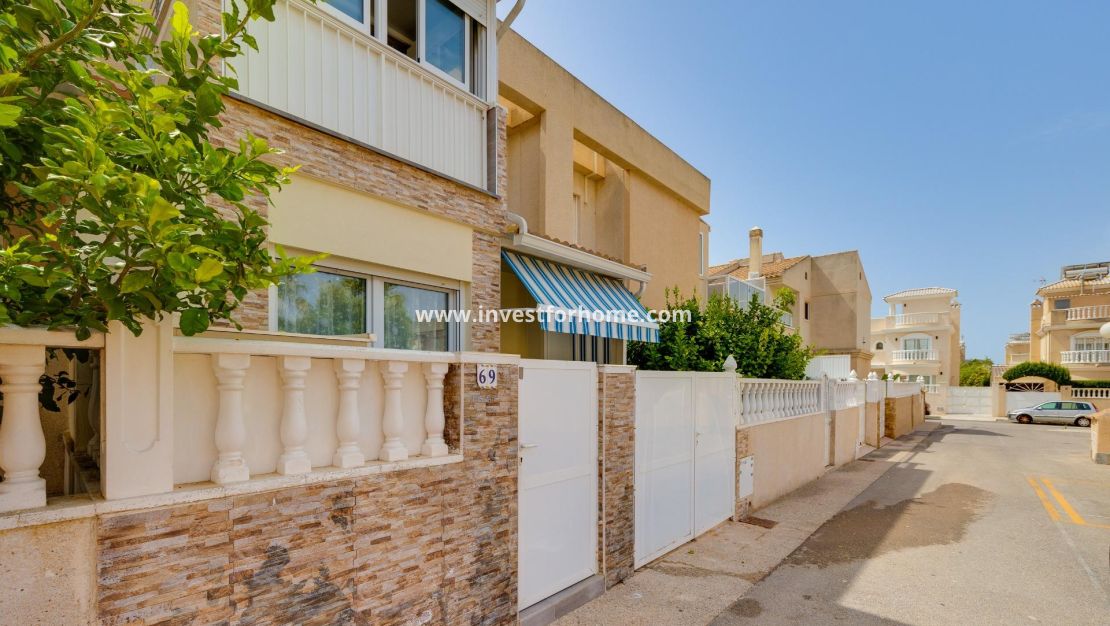 Verkoop - Huis - Torrevieja - aguas nuevas
