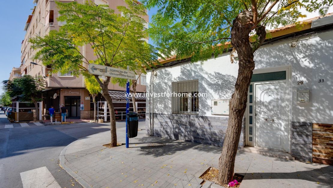 Verkoop - Huis - Torrevieja - Centro