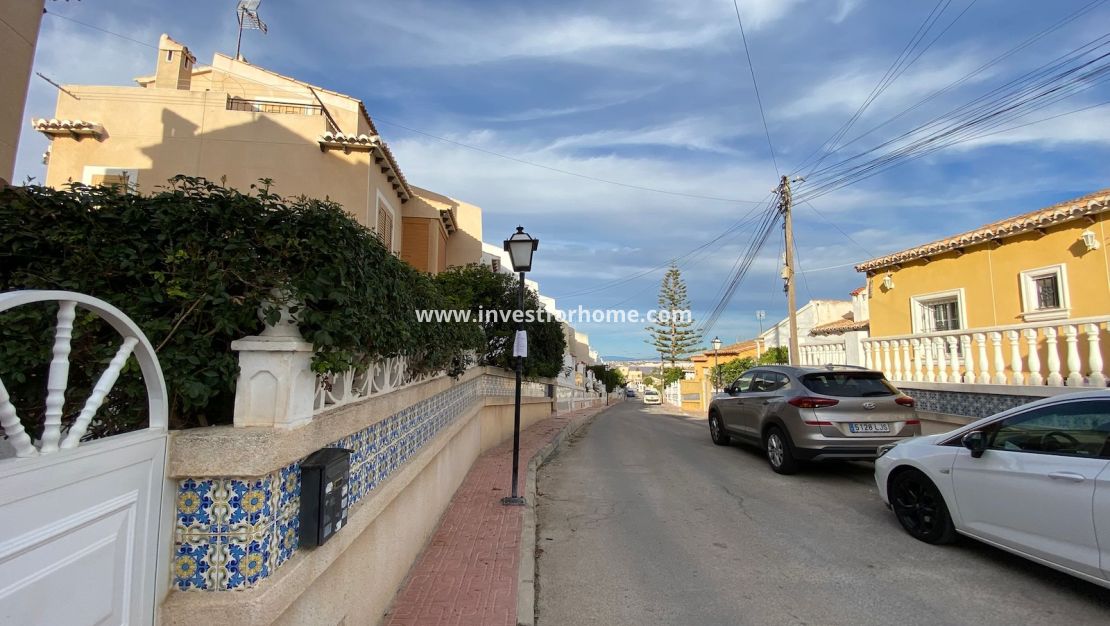 Verkoop - Huis - Torrevieja - Costa Blanca