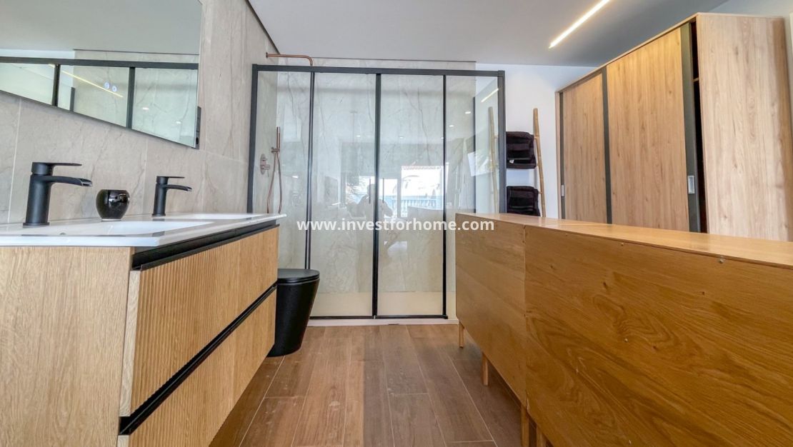 Verkoop - Huis - Torrevieja - Costa Blanca
