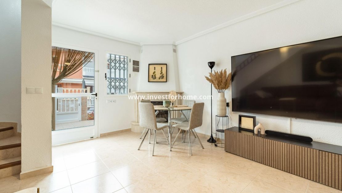 Verkoop - Huis - Torrevieja - El Acequión - Los Náufragos