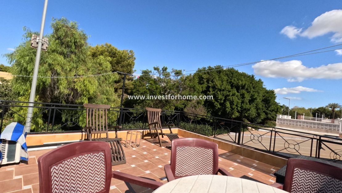 Verkoop - Huis - Torrevieja - El Acequión - Los Náufragos