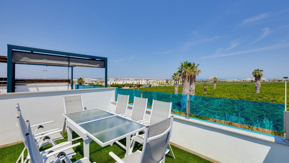Verkoop - Huis - Torrevieja - La Siesta-El Chaparral