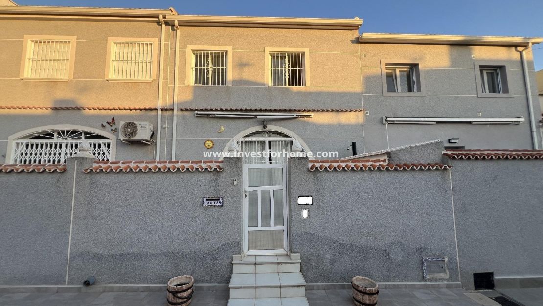 Verkoop - Huis - Torrevieja - La Siesta - El Salado - Torreta