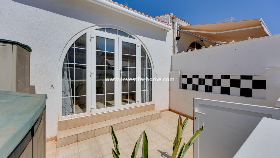 Verkoop - Huis - Torrevieja - La Siesta - El Salado - Torreta