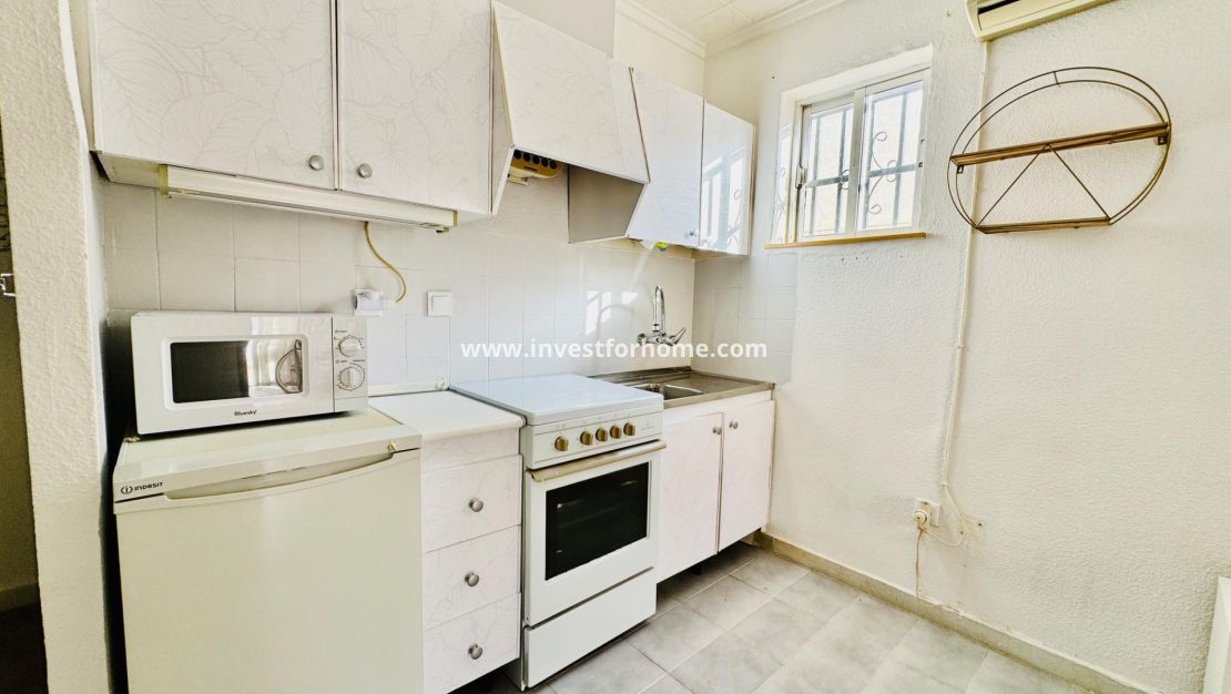 Verkoop - Huis - Torrevieja - La Siesta - El Salado - Torreta