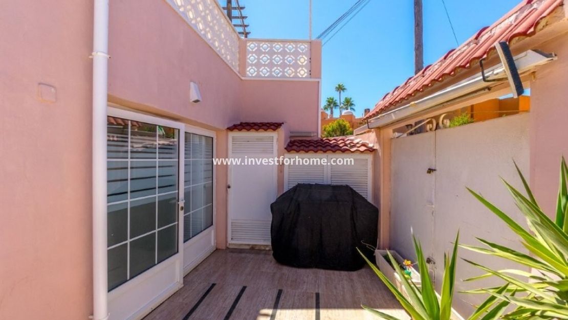 Verkoop - Huis - Torrevieja - Los Frutales/ La Rosaleda