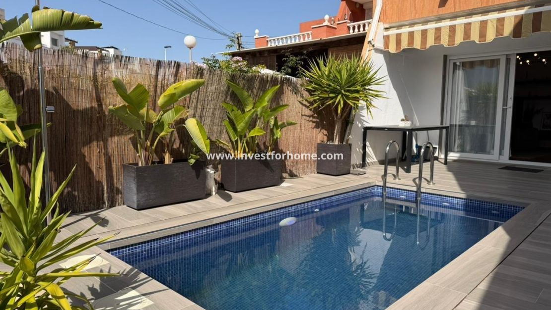 Verkoop - Huis - Torrevieja - Nueva Torrevieja - Aguas Nuevas