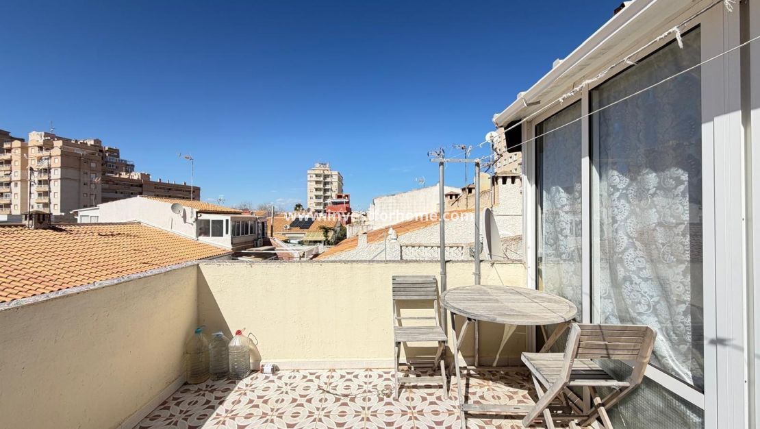 Verkoop - Huis - Torrevieja - Nueva Torrevieja - Aguas Nuevas