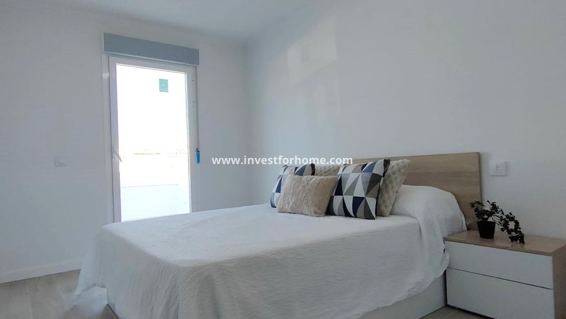 Verkoop - Huis - Torrevieja - Nueva Torrevieja - Aguas Nuevas