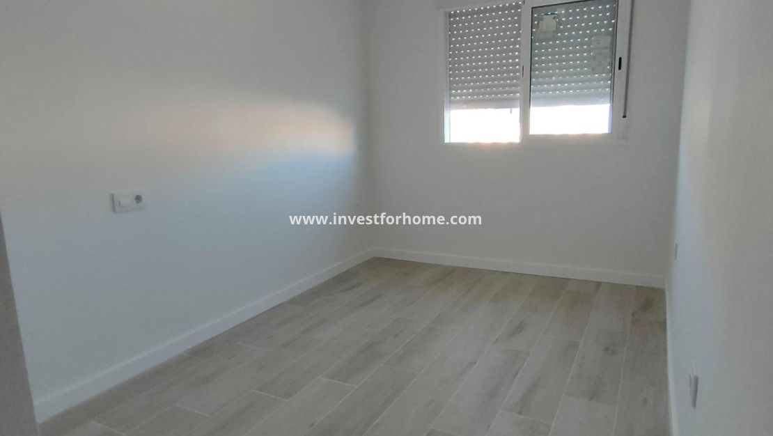 Verkoop - Huis - Torrevieja - Nueva Torrevieja - Aguas Nuevas
