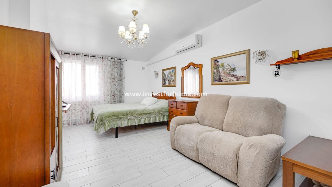 Verkoop - Huis - Torrevieja - Playa de los Locos