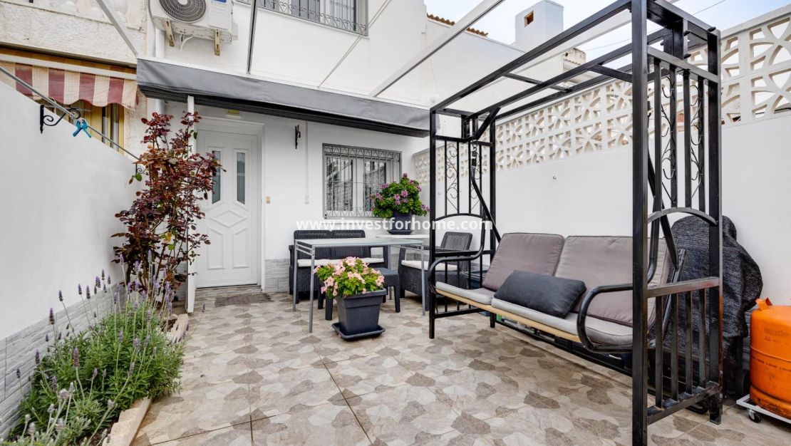 Verkoop - Huis - Torrevieja - Playa de los Locos