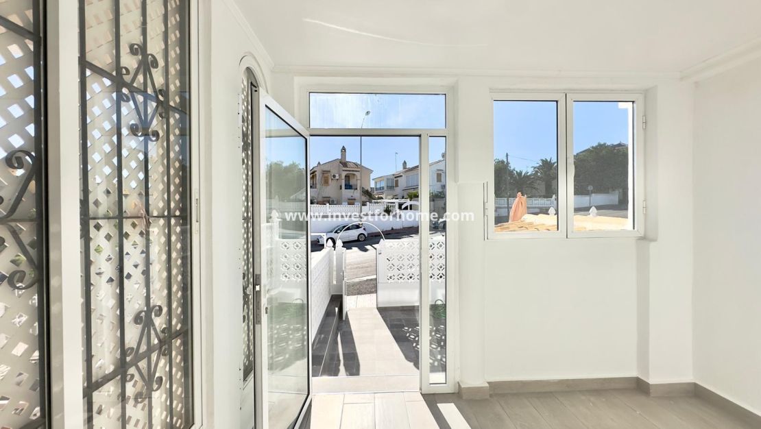 Verkoop - Huis - Torrevieja - Torrelamata - La Mata