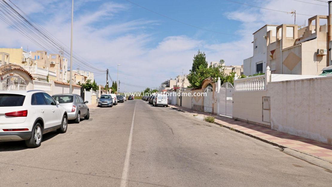 Verkoop - Huis - Torrevieja - Torreta Florida